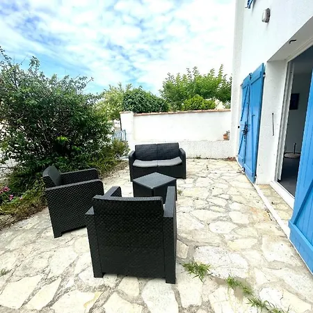 Quartier De La Pinede Les Pequelets Type 4 Jardin Clos Pour 6 Personnes N2 117